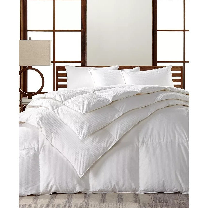 Hotel Collection European White Goose Down Lightweight Queen Comforter MSRP $720