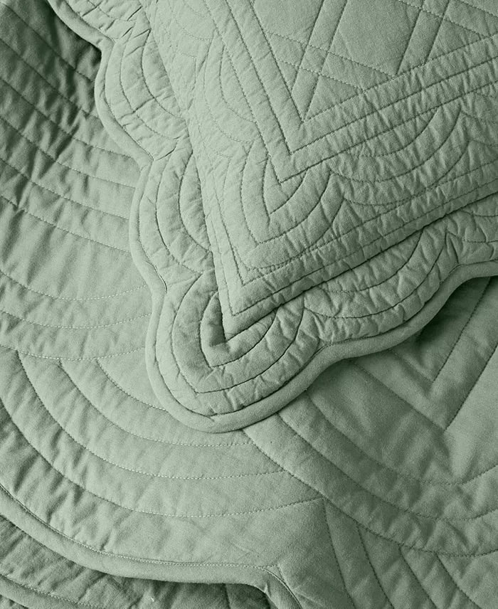 Charter Club Bailey Scallop 3-Piece Quilt Set – Full/Queen