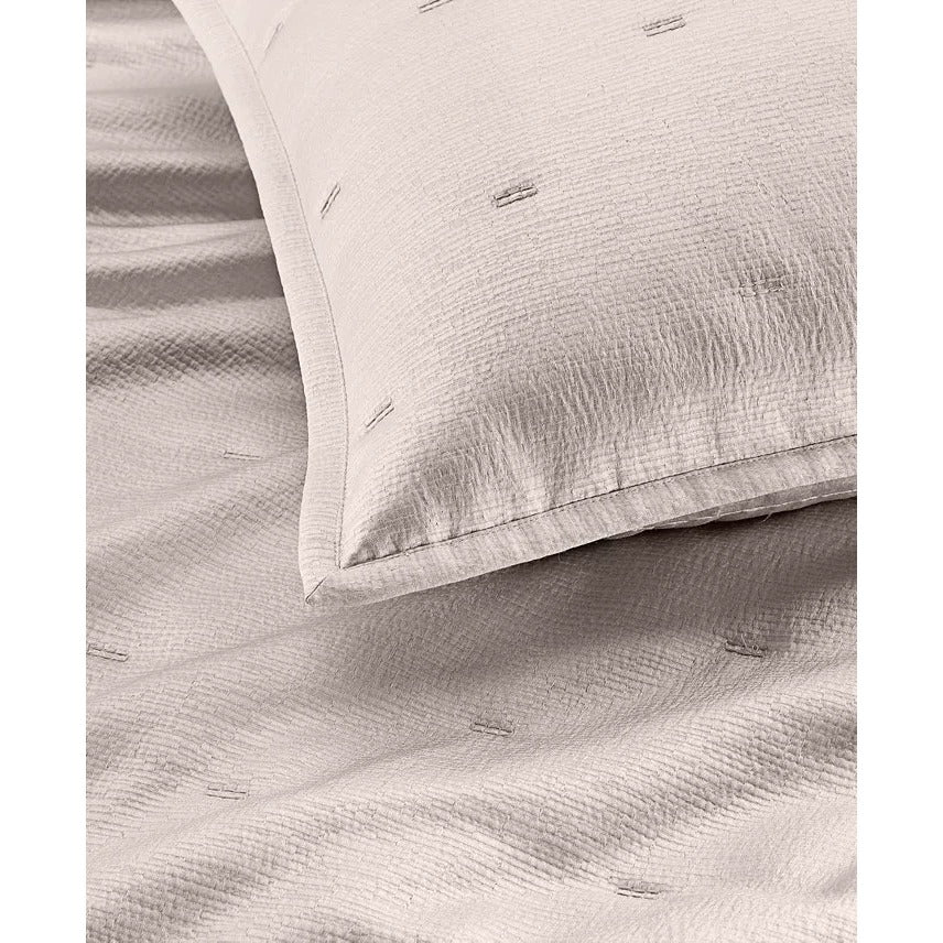 Hotel Collection Glint 3 piece Coverlet Set Blush Beige King $500 MSRP