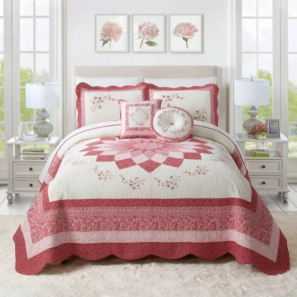 Modern Heirloom Charlotte Bedspread King Red Floral MSRP $260