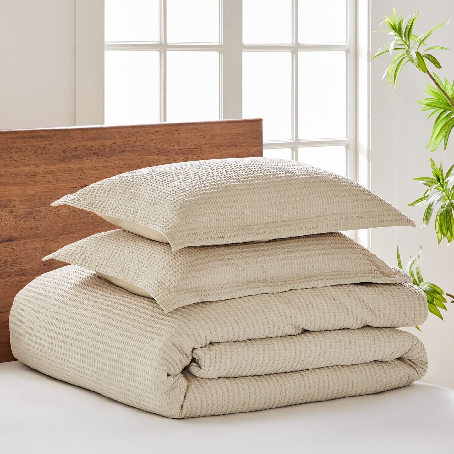 Levtex Home Cloud Waffle Full / Queen Comforter Set  $410 MSRP (