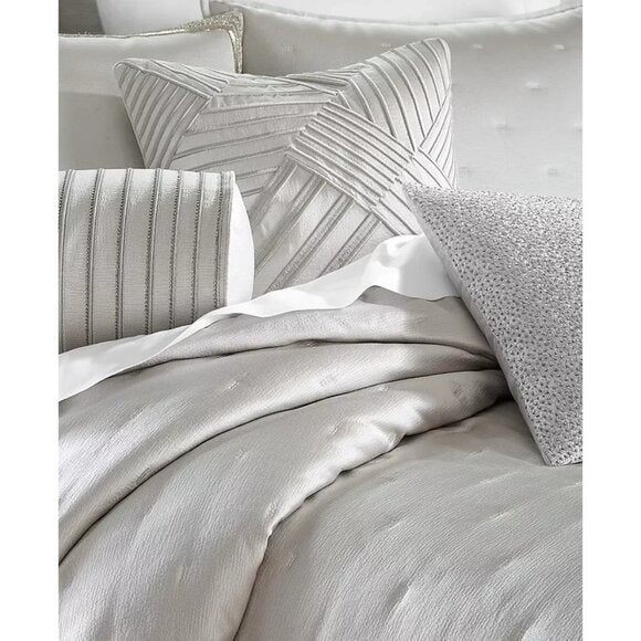 Hotel Collection Glint 3 Piece Coverlet Set Full Queen Silver $430