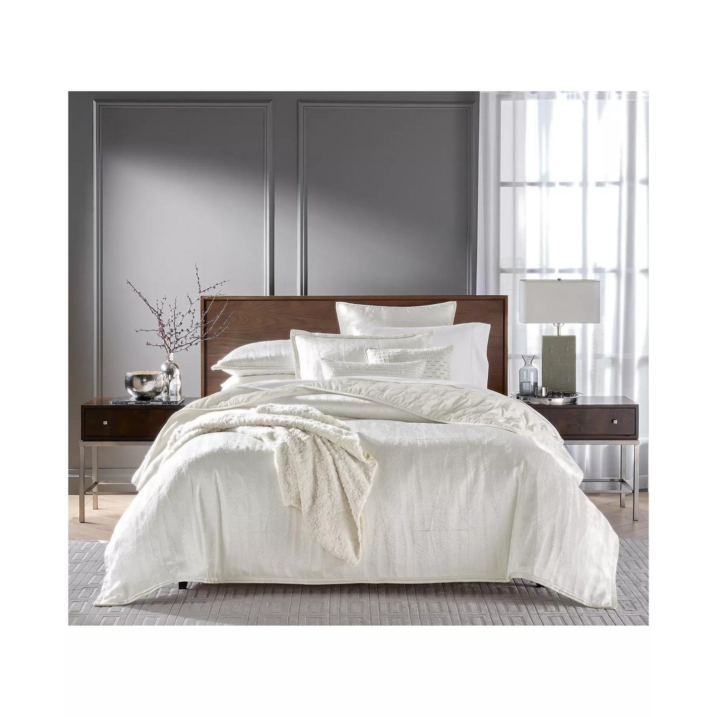 Hotel Collection Fractured Geo Duvet Cover Set Full / Queen White MSRP $445