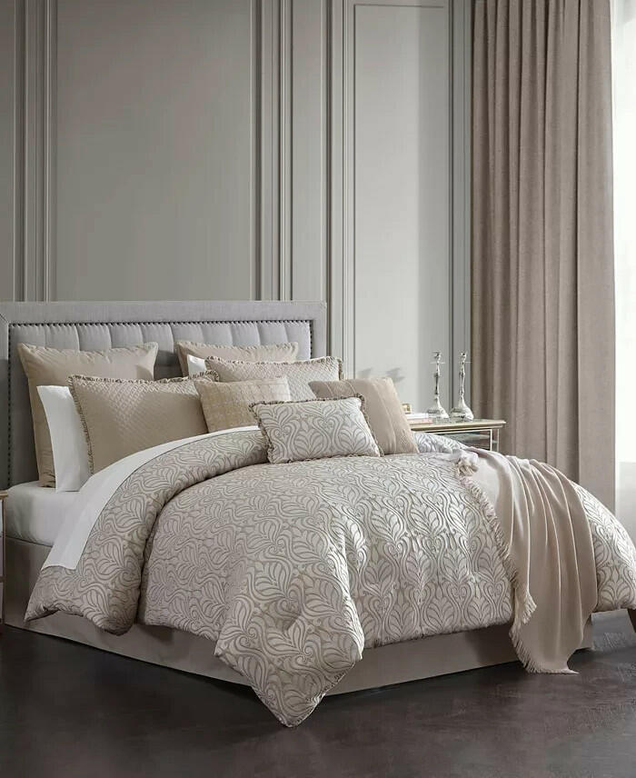 Hallmart Yovana 14-Pc King Comforter Set Neutral Jacquard MSRP $460