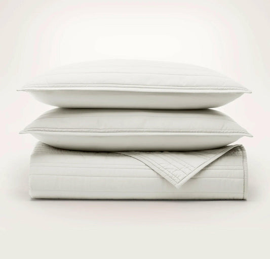 Boll & Branch Signature Stripe Quilt Set Queen White MSRP $439