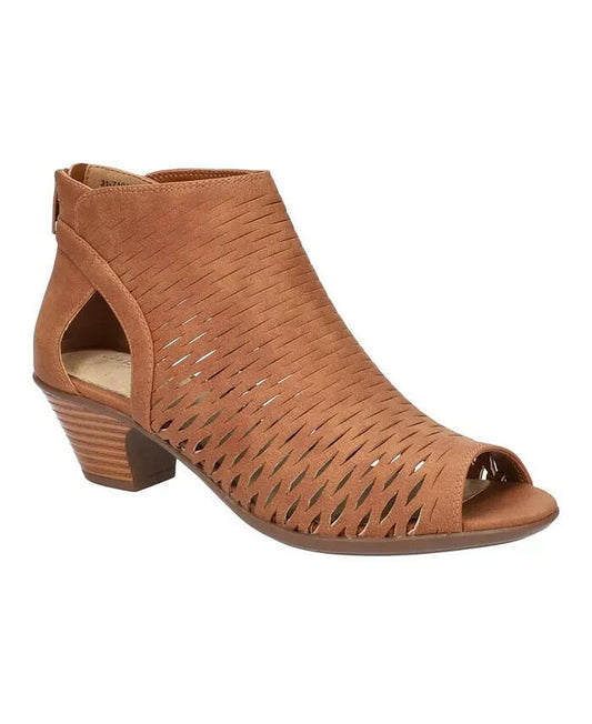 Easy Street Sunrise Block Heel Sandals 6.5 Tan MSRP $80