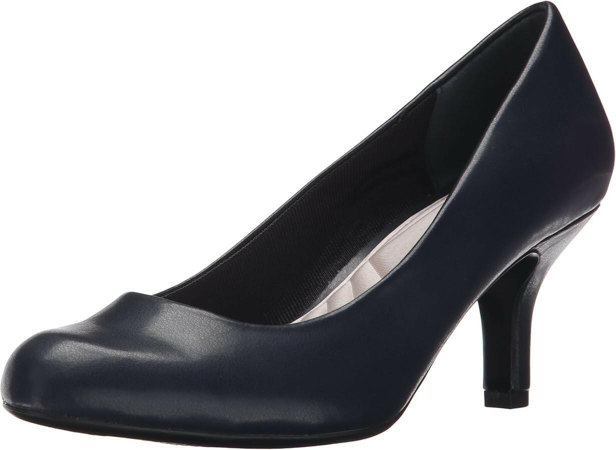 Easy Street Passion Pumps 9 Black Almond Toe Heels MSRP $80