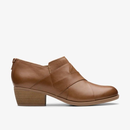 Clarks Charlten Gema Ankle Boots 11 Dark Sand Leather MSRP $120