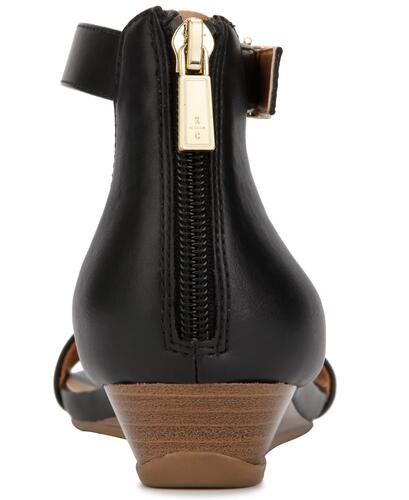 Kenneth Cole Reaction Great Viber Wedge Sandal Black 7 Wide $70