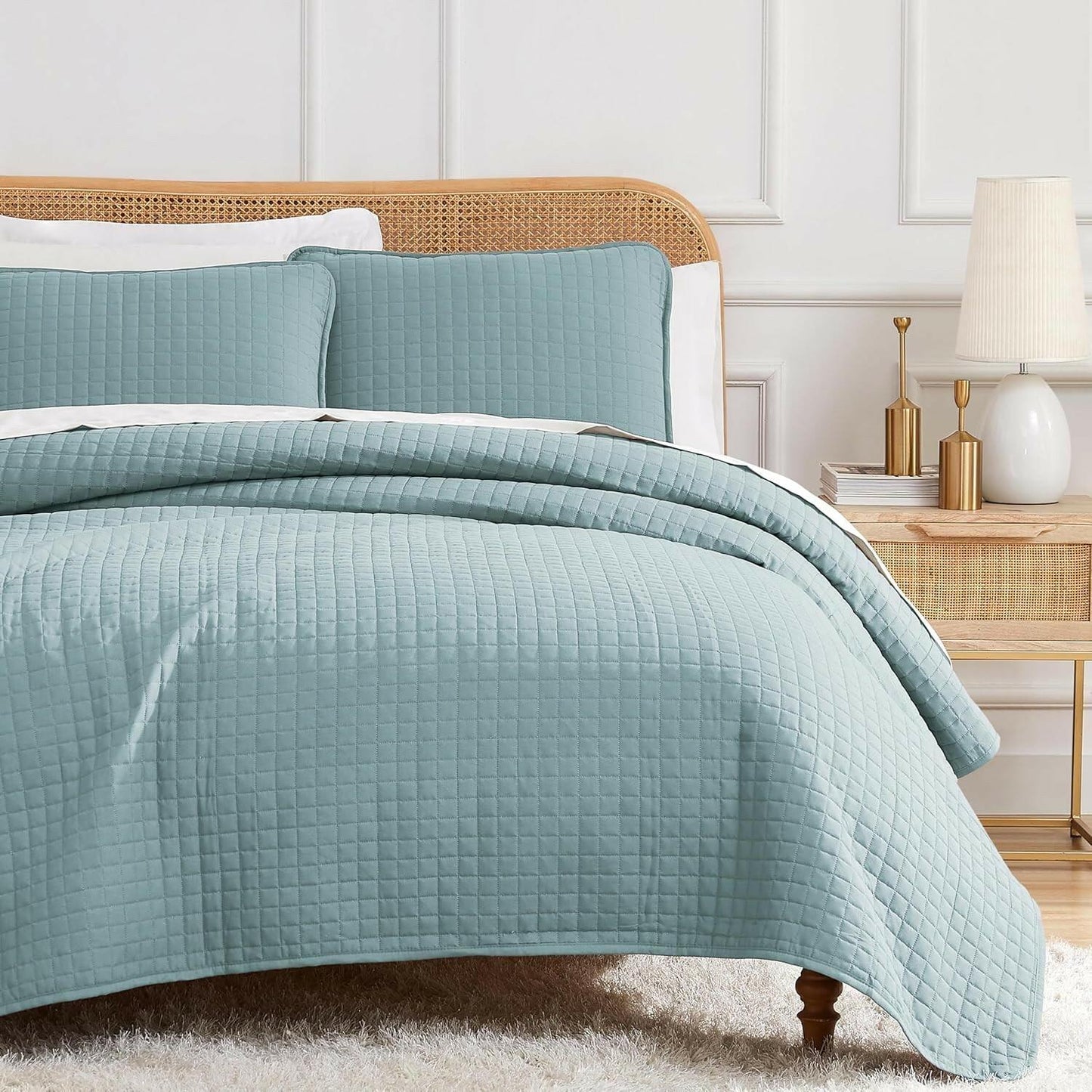 Southshore Fine Living 3-Pc Oversized King Quilt Set Blue MSRP $105
