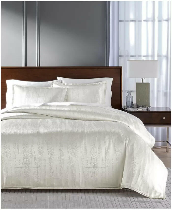 Hotel Collection Fractured Geo Comforter NEW Set King White MSRP $625