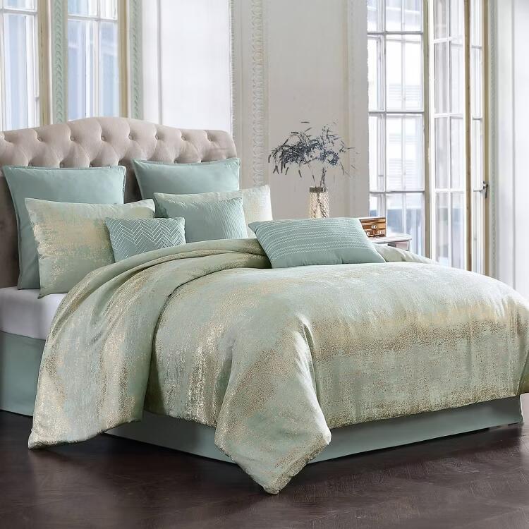 Hallmart Collectibles Vida 14 Pc Comforter Set Blue Gold Queen $360