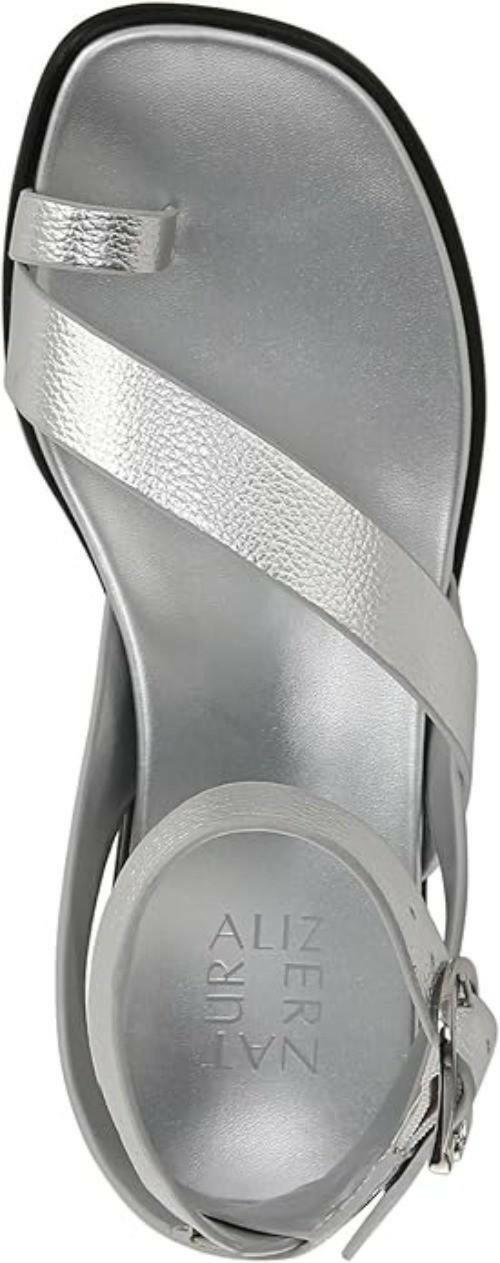 Naturalizer Birch Sandals Women’s Strappy Toe Loop Comfort Shoes Silver Size 12