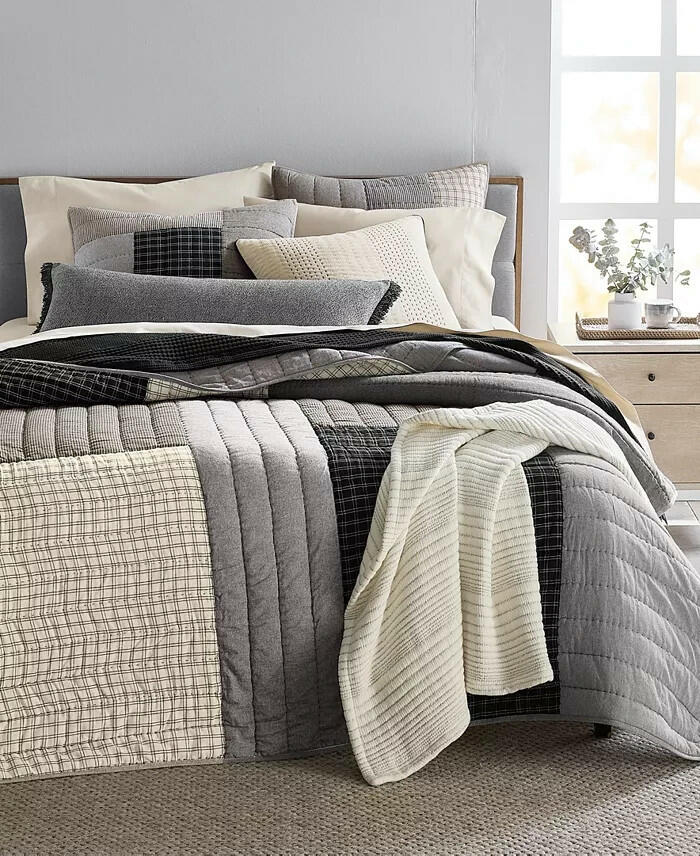 Oake Striped and Stitched Quilt Set Full Queen Black Ivory MSRP $330