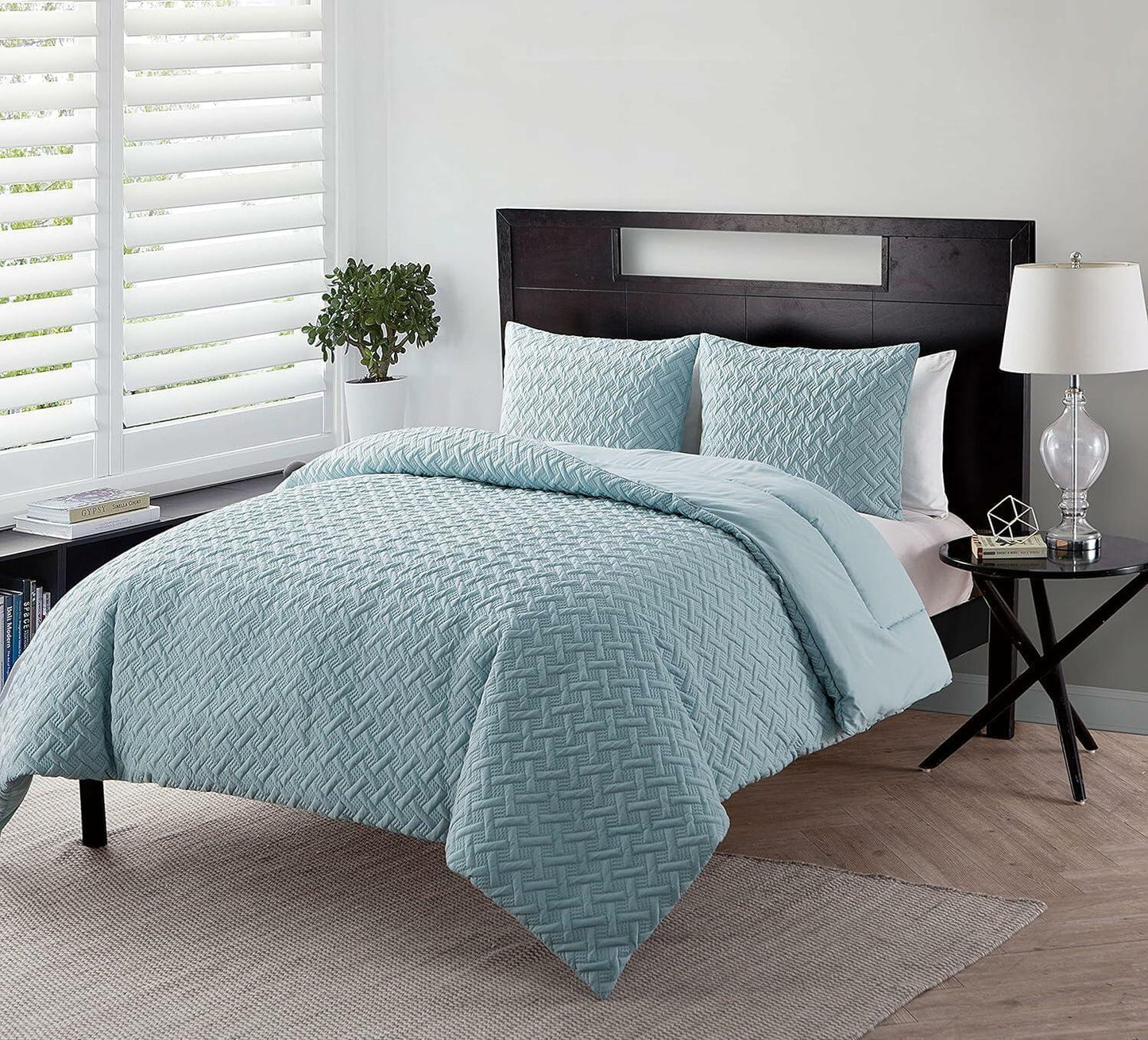 VCNY Home - Full/Queen Comforter Set, Textured Basketweave Bedding with Matching Sham, Lightweight, Dorm Essentials (Nina Blue, Full/Queen)