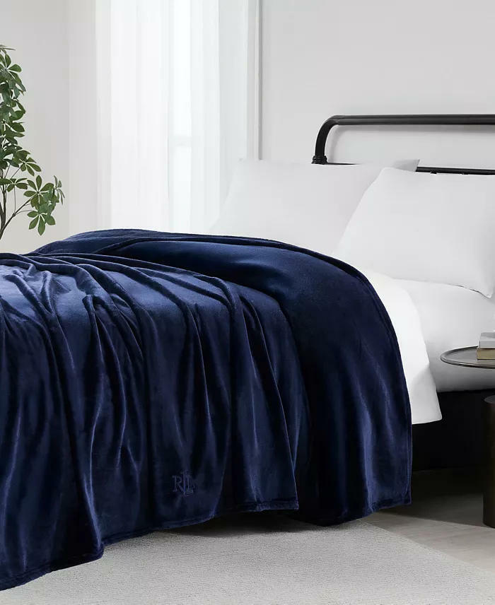 Lauren Ralph Lauren Micromink Plush Blanket King $90