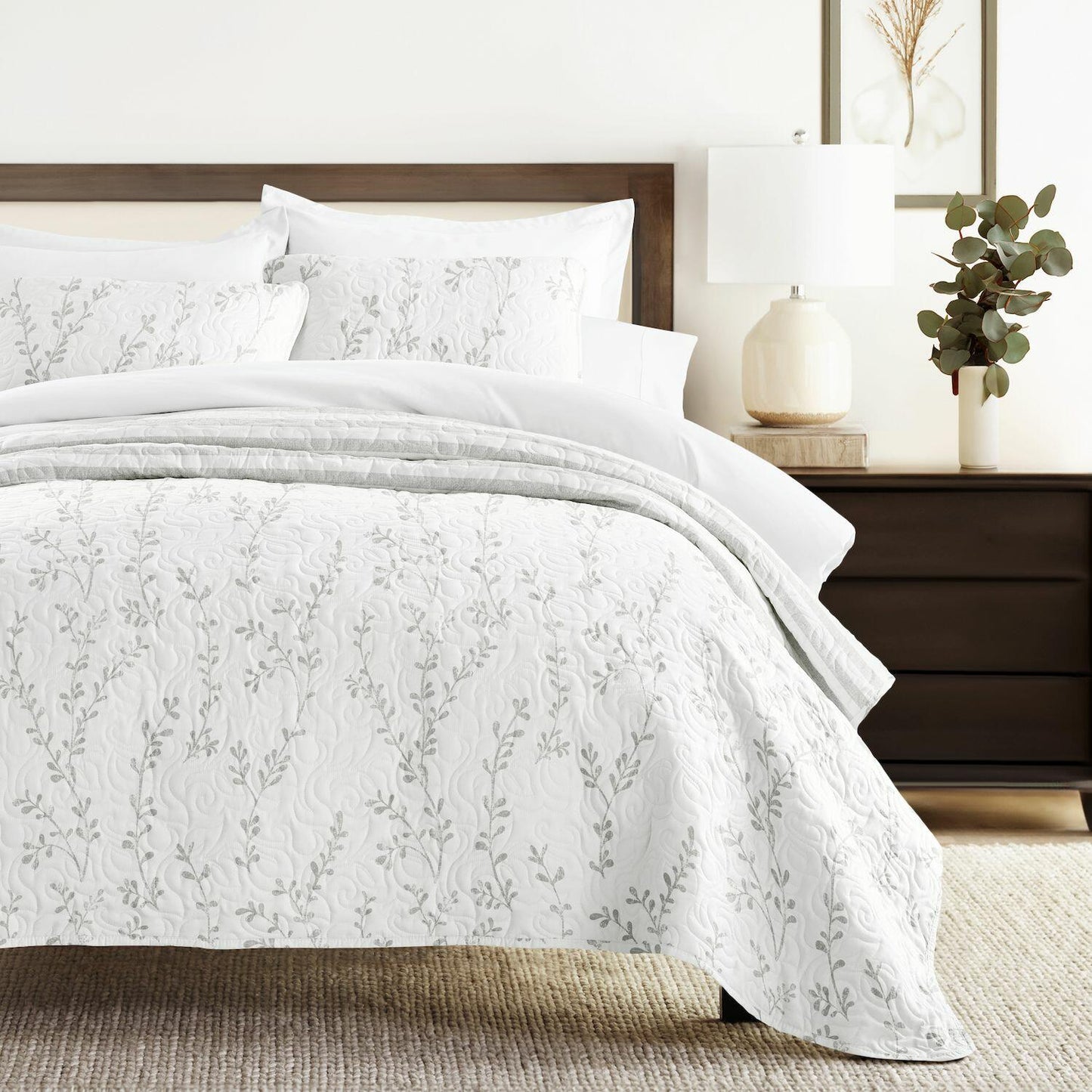 Noble Linens Light Gray 3 Piece Sprouting Vines Reversible $165